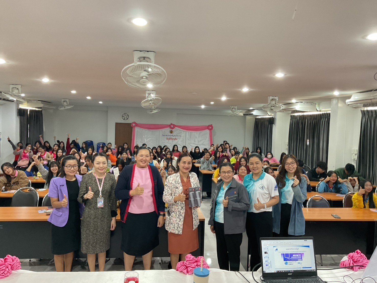 วันที่ 20 ธันวาคม 2567 สาขาวิชาการบัญชี ณ วิทยาลัยเทคนิคพิบูลมังสาหาร อำเภอพิบูลมังสาหาร จังหวัดอุบลราชธานี