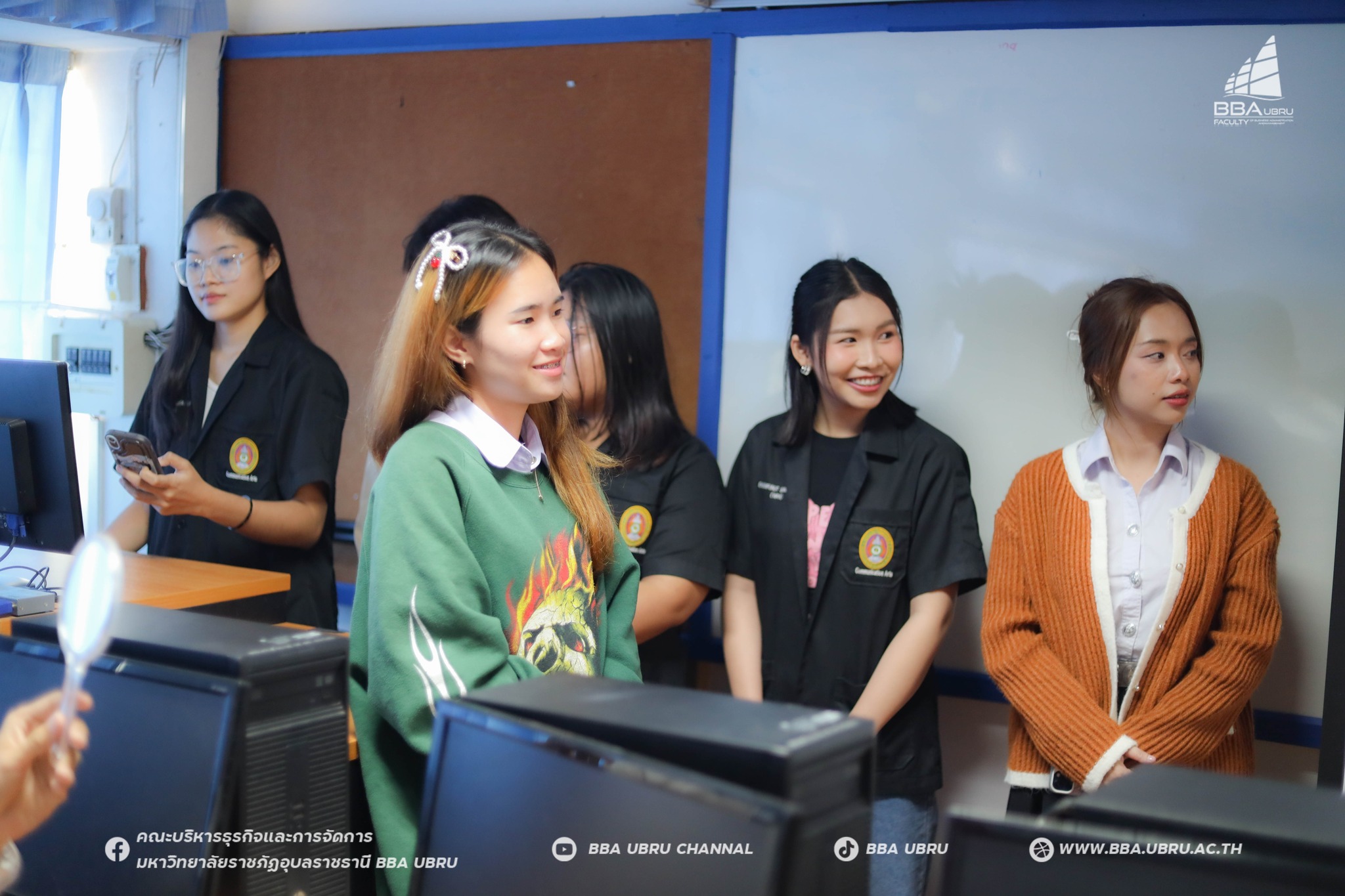 8 ต.ค. 67 Show Case วิชา การสร้างสรรค์และผลิตงานข้ามสื่อ คณะบริหารธุรกิจและการจัดการ มหาวิทยาลัยราชภัฏอุบลราชธานี