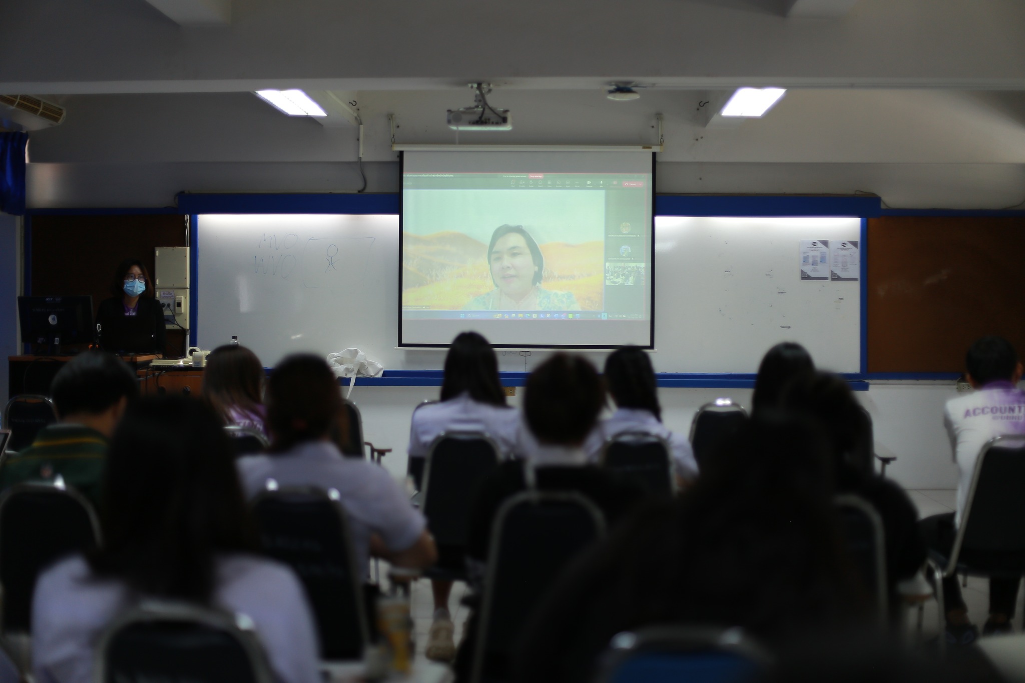 6 ก.ย. 67 ณ ห้อง 8305 อาคารเรียน 8 คณะบริหารธุรกิจและการจัดการ มหาวิทยาลัยราชภัฏอุบลราชธานี เส้นทางและการเตรียมตัวสู่อาชีพนักบัญชีต้นทุน ?บริหารธุรกิจวิชาการ? ครั้งที่ 10 (ACBA 2024)