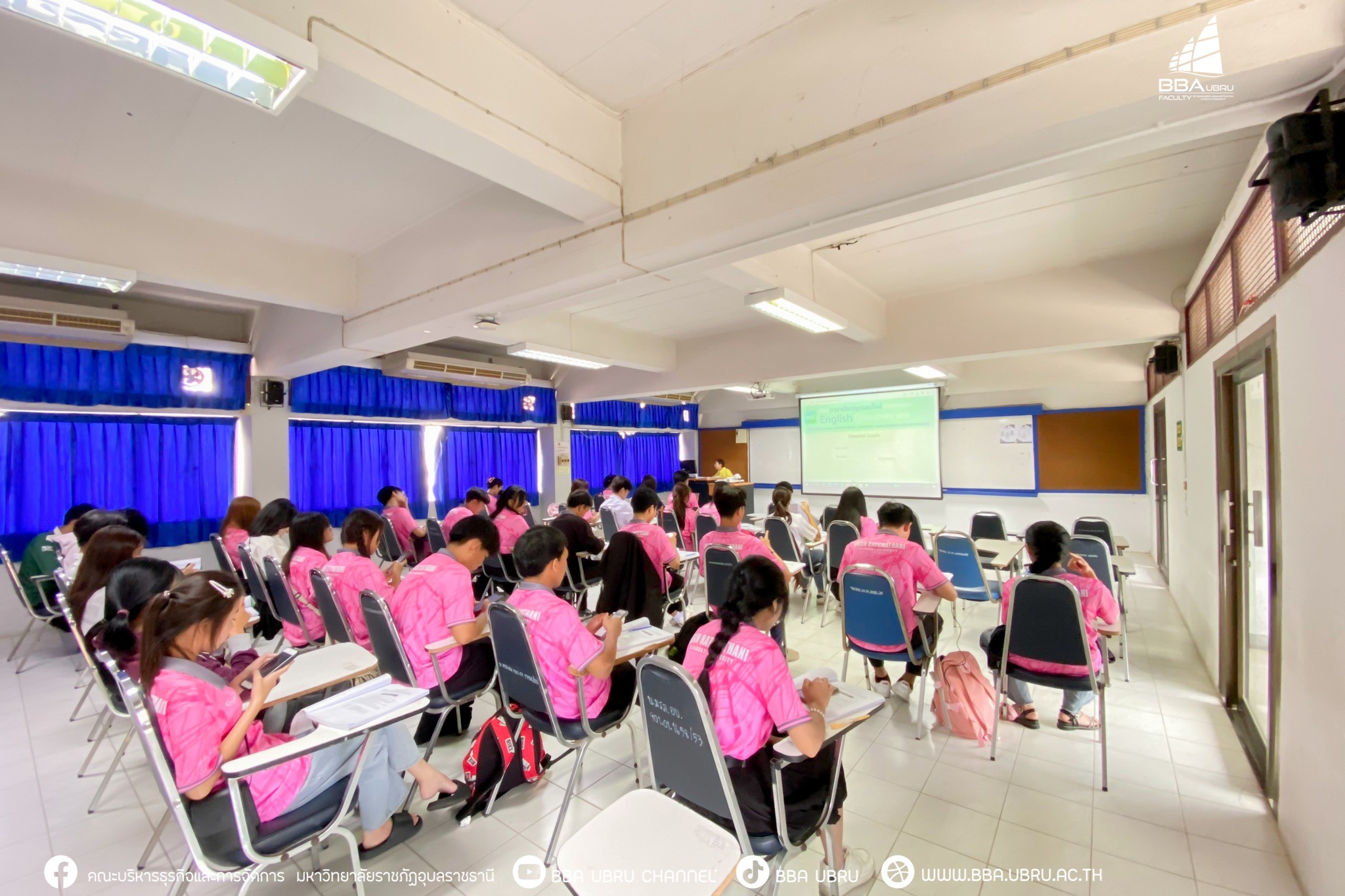 จัดอบรมเชิงปฏิบัติการ หัวข้อ การให้ความรู้ด้านภาษาอังกฤษ