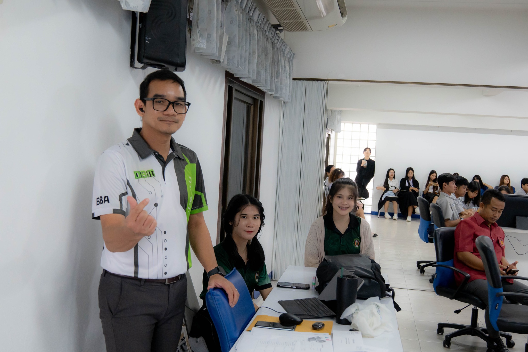 5 ก.ย. 67ณ ห้อง 8201 อาคารเรียน 8 คณะบริหารธุรกิจและการจัดการ มหาวิทยาลัยราชภัฏอุบลราชธานี ประกวดการสร้างสรรค์สื่อดิจิทัล (Digital Content Creative Contest) ?บริหารธุรกิจวิชาการ? ครั้งที่ 10 (ACBA 2024)