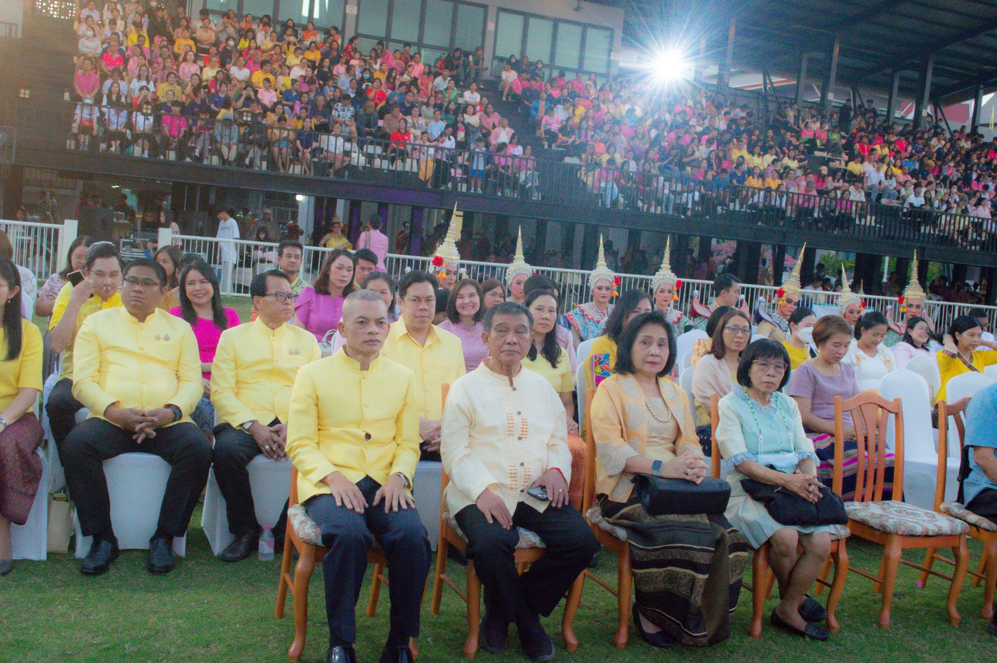 วันที่ 14 ก.พ. 68 ร่วมงานการแสดงโขนเฉลิมพระเกียรติ เนื่องในโอกาสครบรอบ 33 ปี พระราชทานนาม ราชภัฏ ณ สนามกีฬา UBRU Happiness Stadium
