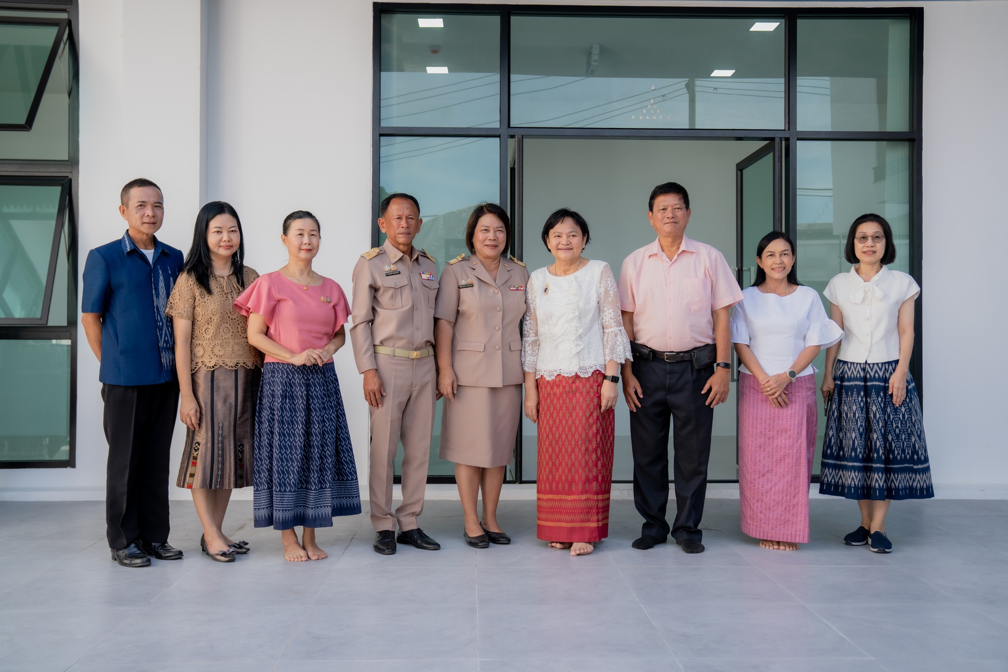 ๒๗ ส.ค. ๖๗ ณ อาคารเรียนและปฏิบัติการด้านบริหารธุรกิจและการจัดการ คณะบริหารธุรกิจและการจัดการ มหาวิทยาลัยราชภัฏอุบลราชธานี พิธีเจริญพระพุทธมนต์ ทำบุญตักบาตร เนื่องในโอกาสเปิดอาคารเรียนและปฏิบัติการด้านบริหารธุรกิจและการจัดการและมุทิตาจิตเกษียณอายุราชการ