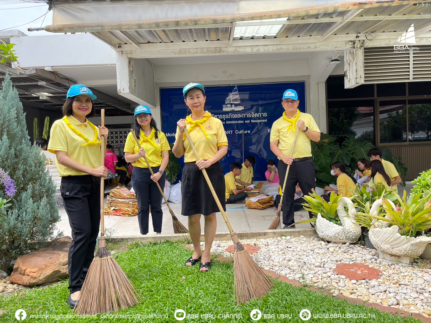  26 ก.ค. 67 ณ คณะบริหารธุรกิจและการจัดการ องศาสตราจารย์ ดร.ประนอม คำผา คณบดีคณะบริหารธุรกิจและการจัดการ พร้อมด้วยผู้บริหาร คณาจารย์ และ นักศึกษา ร่วมกิจกรรม BBA จิตอาสาทำความดี