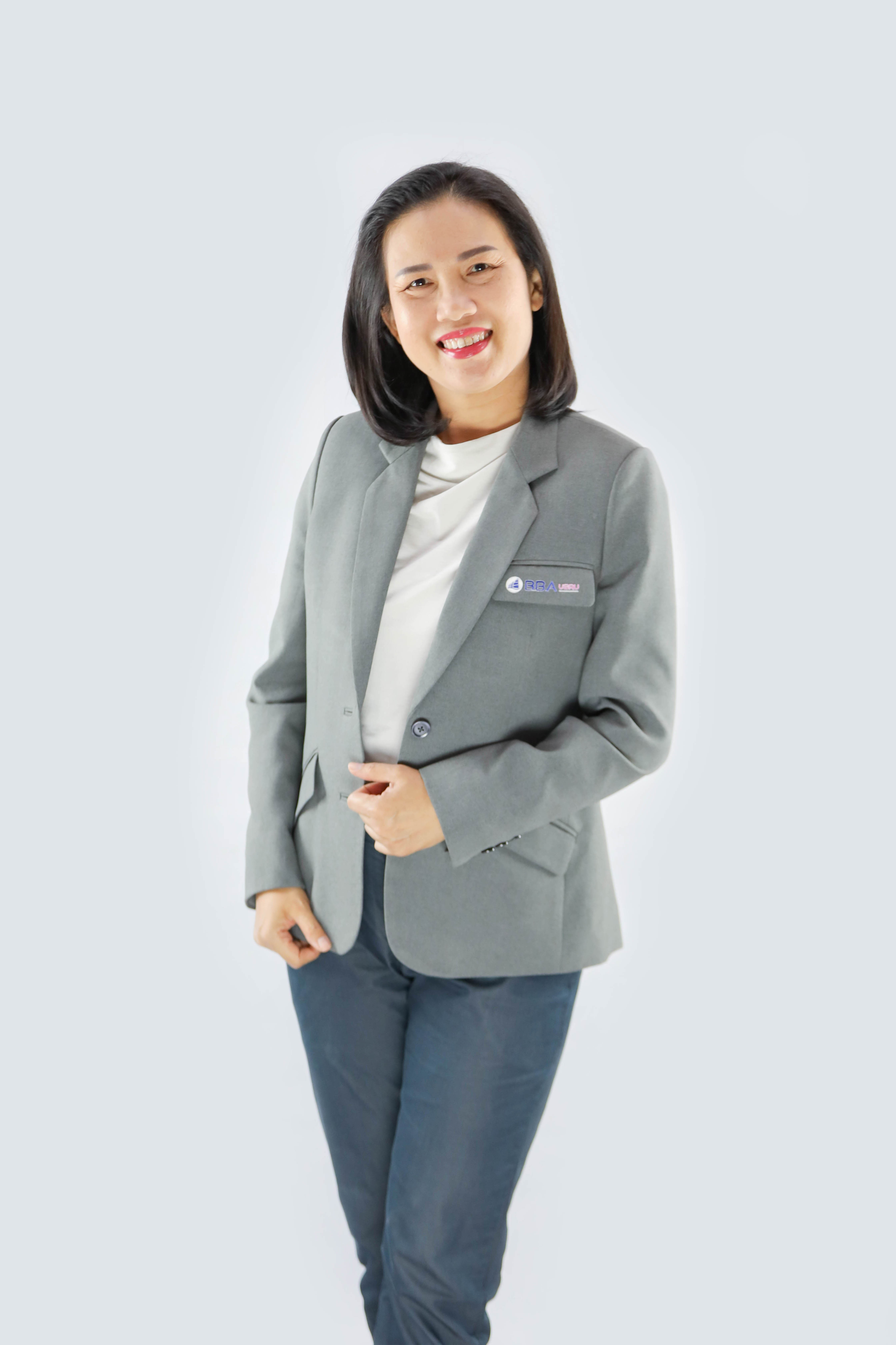 ผศ.นวลปราง ขันเงิน